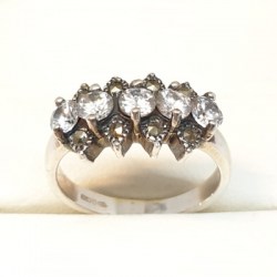 Sterling silver ring with clear colour cubic zirconia stones