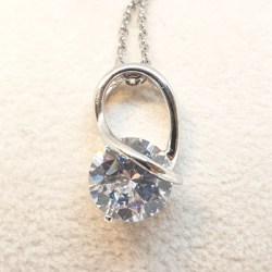 Sterling Silver Necklace With Clear Colour Cubic Zirconia Stone